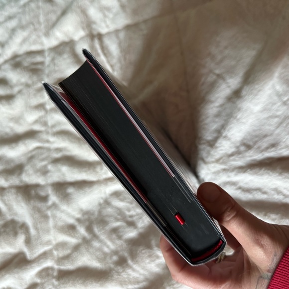 Goldsboro Prem1er January One of the Good Guys by Armani’s Hall signed/numbered - Picture 6 of 8